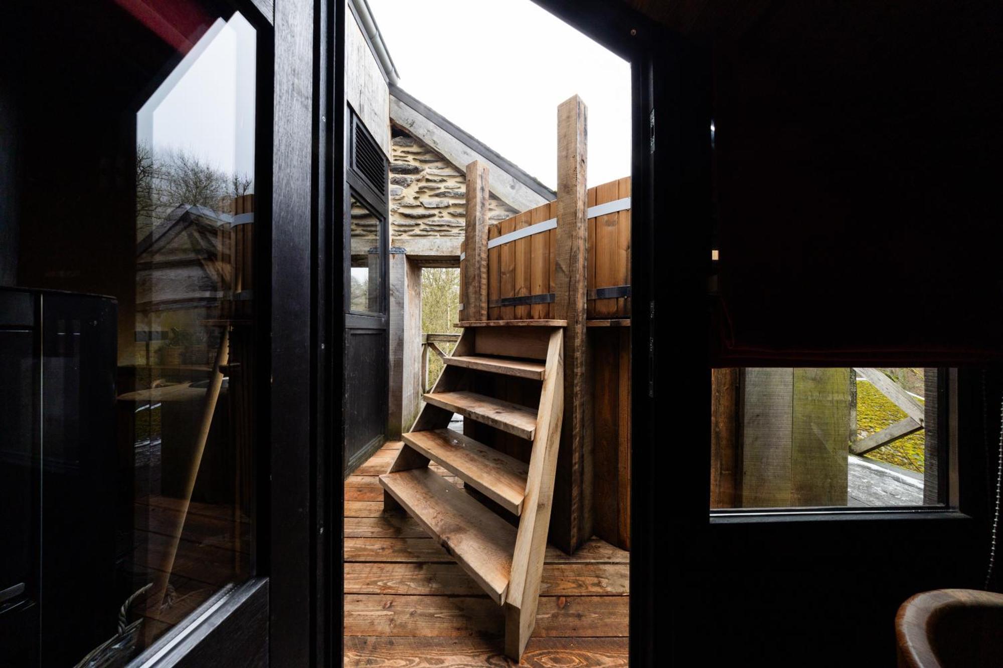 Les Cabanes De Rensiwez Mabompre Zewnętrze zdjęcie